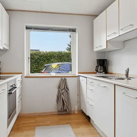 Feriehus Charming In Marielyst *