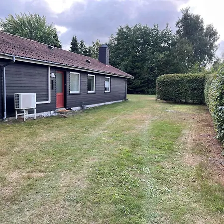 Charming In Marielyst Feriehus *