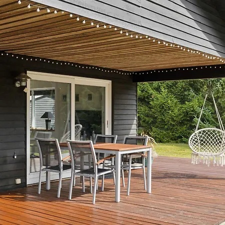 Charming In Marielyst Feriehus