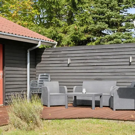 Feriehus Charming In Marielyst