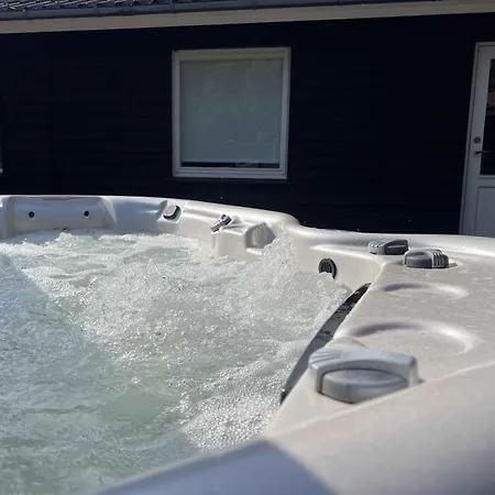 Newly Renovated With Outdoor