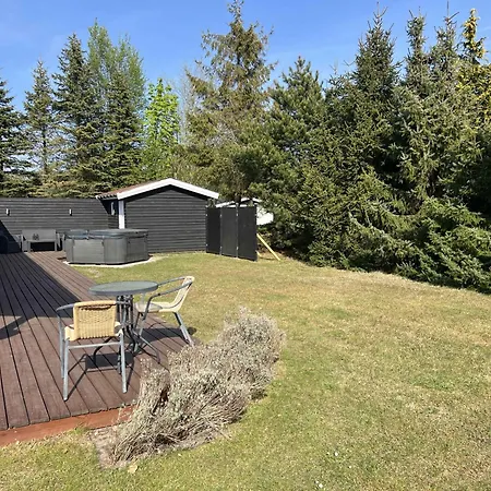 Newly Renovated With Outdoor