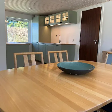 Neu Renoviertes Ferienhaus Mit Außenwhirlpool *